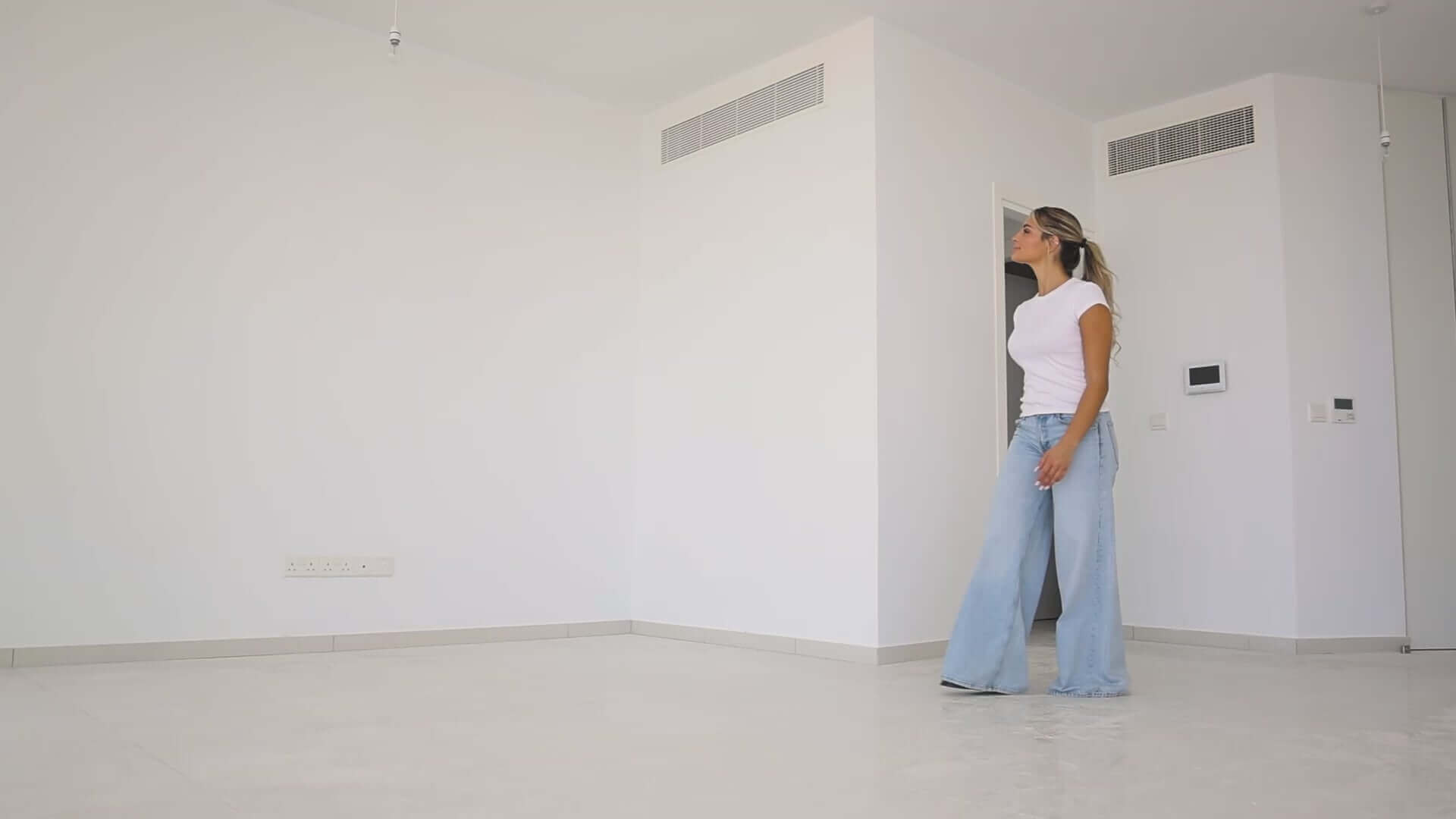 Pittura Murale Opaco Pregiato Beige N° 129 Design Collection 5L